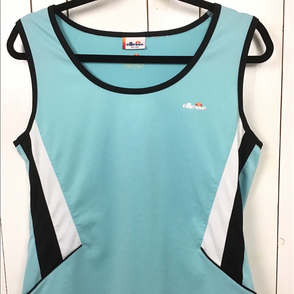 Ellesse  Sports Athletic Workout Top Size Large